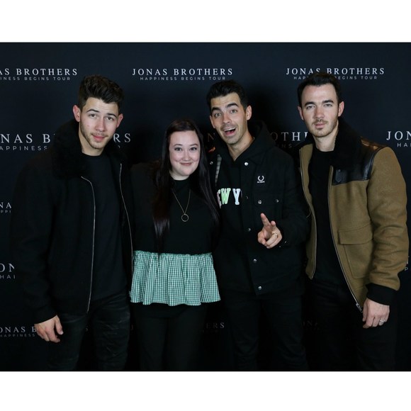 Meet your Posher, Kayla - Picture 1 of 1